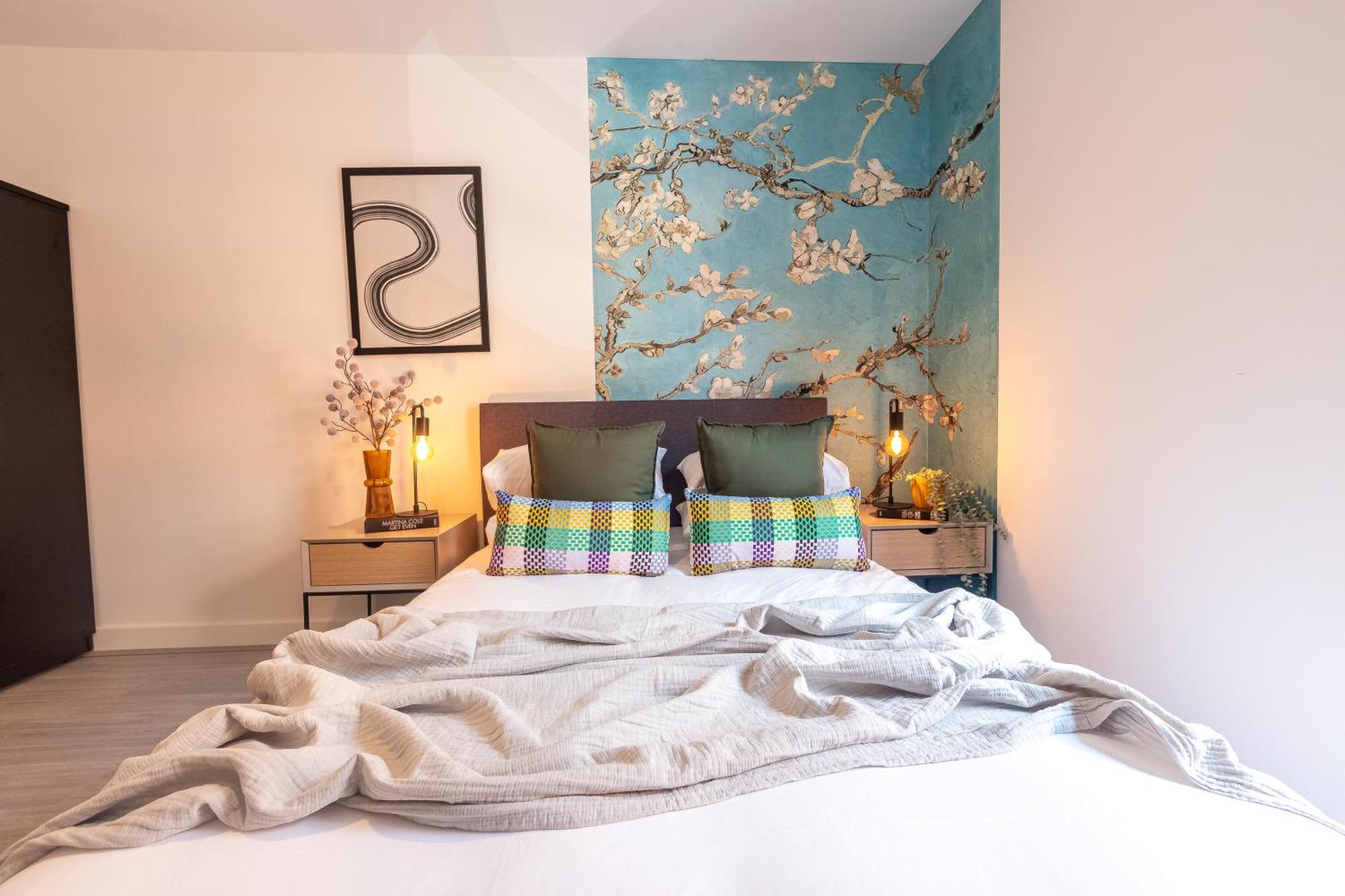 Pristine 1 And 2 Bedroom Apartments Near Business District By Belvilla Бирмингем Экстерьер фото